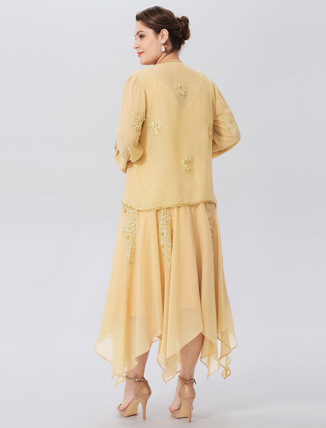 Abito da sposa a trapezio, formale, taglie forti, elegante, scollo a V asimmetrico, in chiffon, pizzo con perline, maniche lunghe, avvolgente, con applicazioni di perline